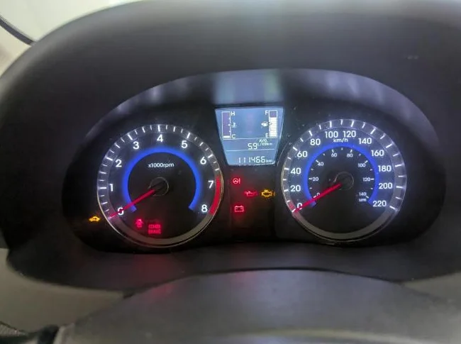 2017 Hyundai accent thumbnail 9