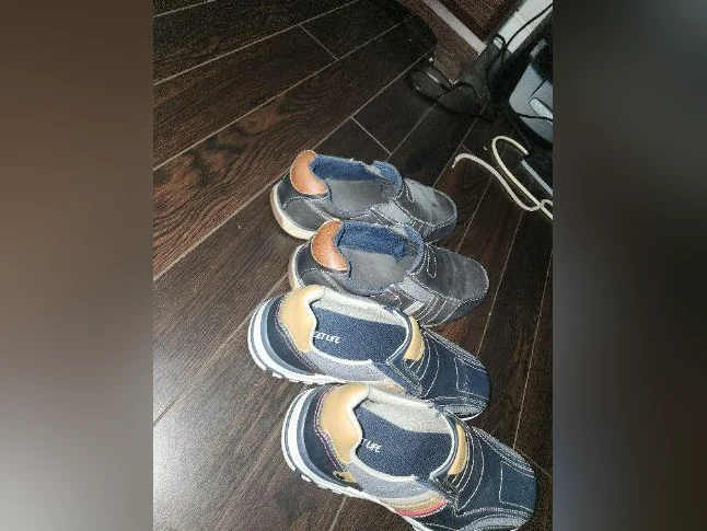 2 Chausseur + 2 chemise + un panthalon