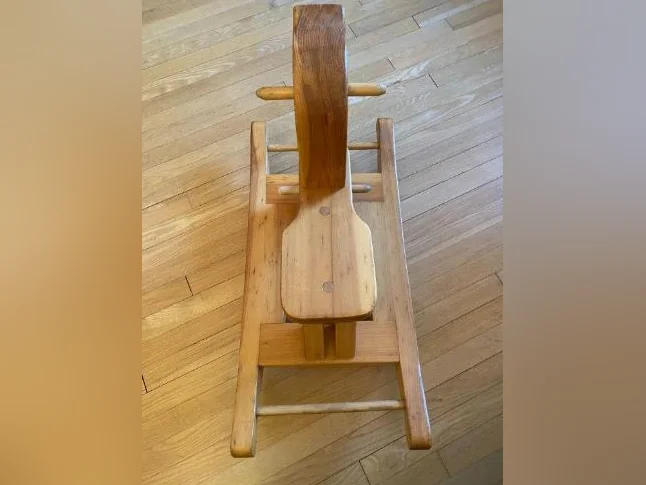 MAGNIFIQUE CHEVAL DE BOIS BERCANT POUR ENFANT thumbnail 3