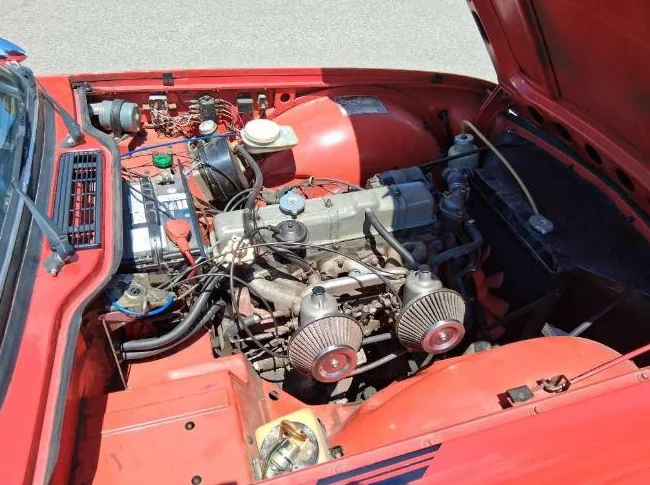 Triumph TR6 1975 avec Overdrive thumbnail 7