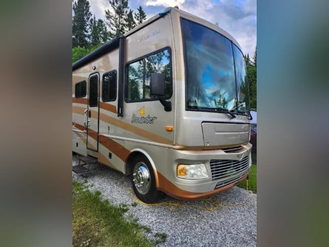 Motorisé Classe A Fleetwood Bounder 35E 2007 thumbnail 4