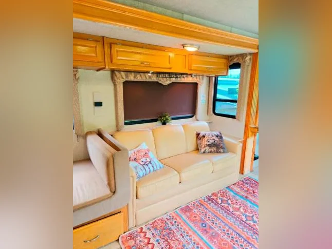 Motorisé Classe A Fleetwood Bounder 35E 2007 thumbnail 8