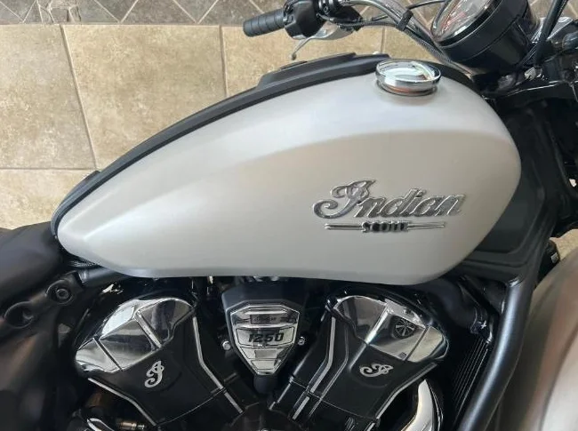 Moto indan scout limited 2025 thumbnail 2