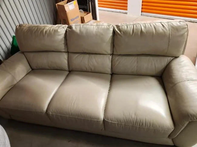 Sofa en cuir véritable thumbnail 2