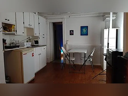 CHAMBRE À LOUER DANS LE PLATEAU thumbnail 5