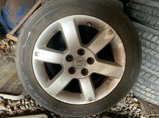 Pneus Toyo Extensa 215/55/17
