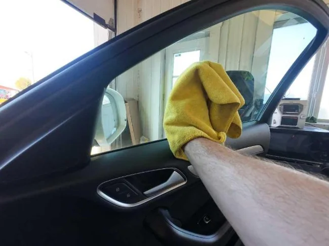 ✨ESTHÉTIQUE AUTOMOBILE MOBILE✨LAVAGE AUTOMOBILE DELUXE 🚗 DETAILING À DOMICILE thumbnail 3