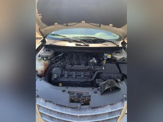 Chrysler sebring 2008 418-718-5090 thumbnail 4