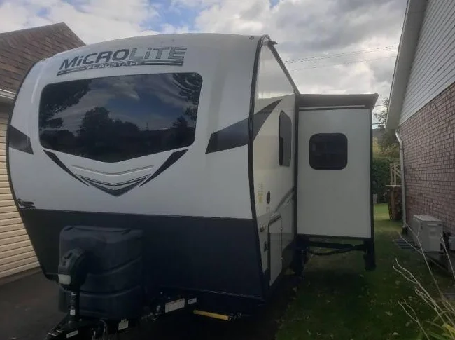 2022 Flagstaff Micro Lite 22FBS thumbnail 3