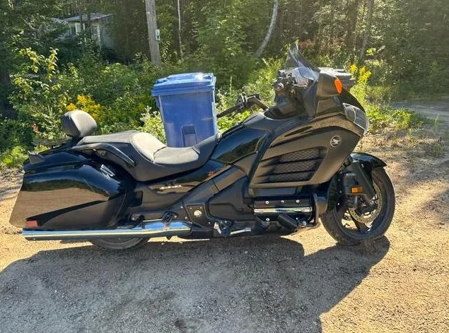2013 Honda Goldwind F6b