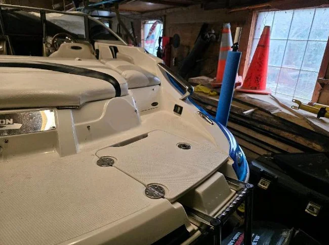 glastron 2010 5.0 mpi gts195 aucune taxe thumbnail 4