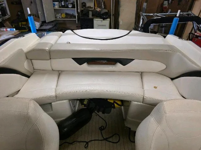 glastron 2010 5.0 mpi gts195 aucune taxe thumbnail 5