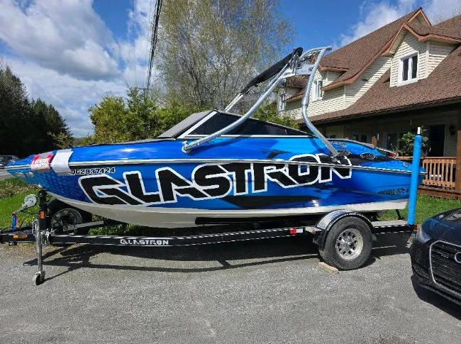 glastron 2010 5.0 mpi gts195 aucune taxe