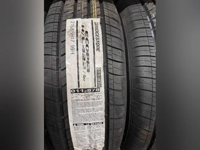 pneu été neuf Bridgestone Ecopa 215/65R17 thumbnail 2