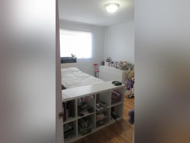 Magnifique grand 5 ½ à louer, haut de duplex, situé en face d'un parc à Anjou thumbnail 6