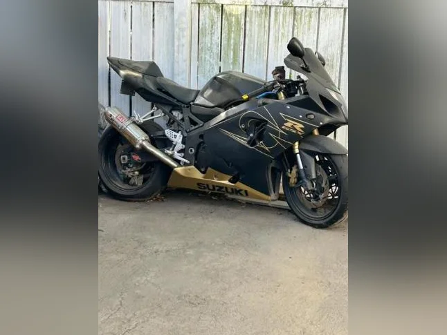 2004 SUZUKI GSX750 thumbnail 4