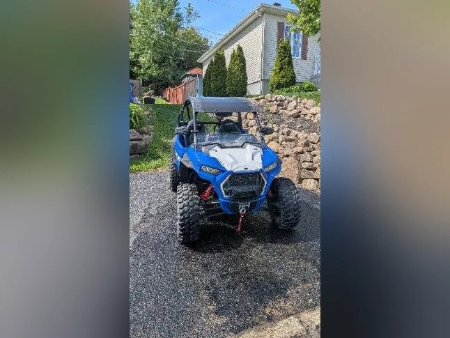 polaris rzr 1000 trail s premium 2012