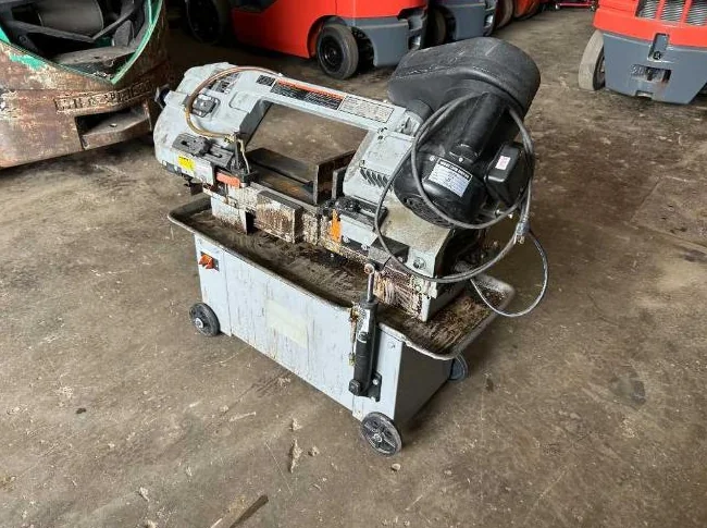 Scie à métal hydraulique UE-712 Hydraulic metal cutting band saw thumbnail 2