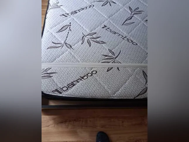 Lit mural avec matelas 54 pouces. thumbnail 3