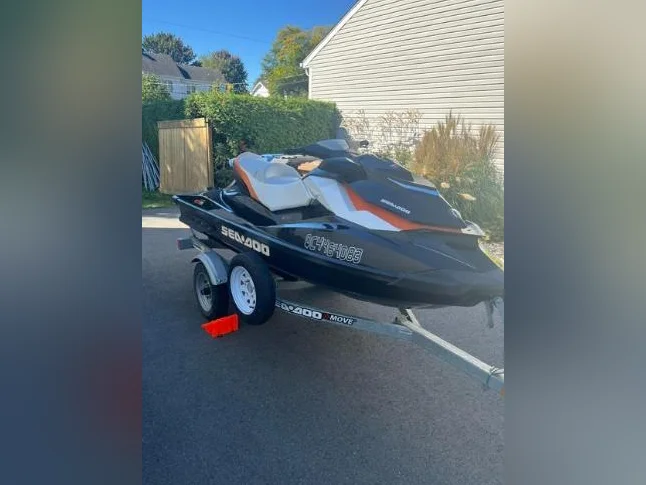 Sea Doo Bombardier GTI 155 SE 2014 thumbnail 3