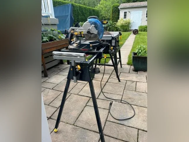 Banc de scie et scie à onglets thumbnail 2