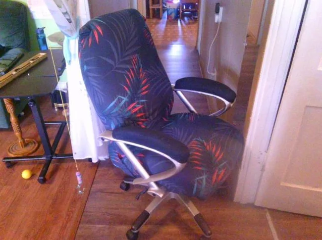 chaise d,ordinateur thumbnail 2