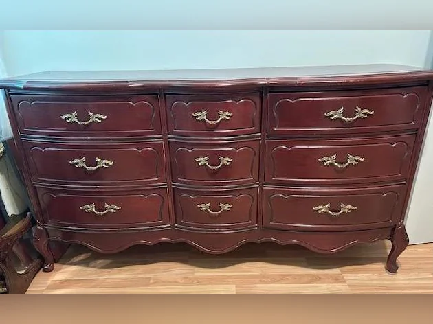 Bureau couleur acajou très bon état thumbnail 2