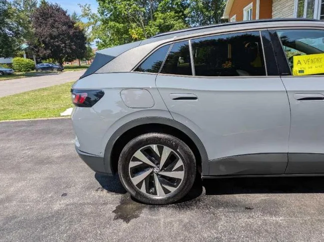 Volkswagen ID4 thumbnail 3