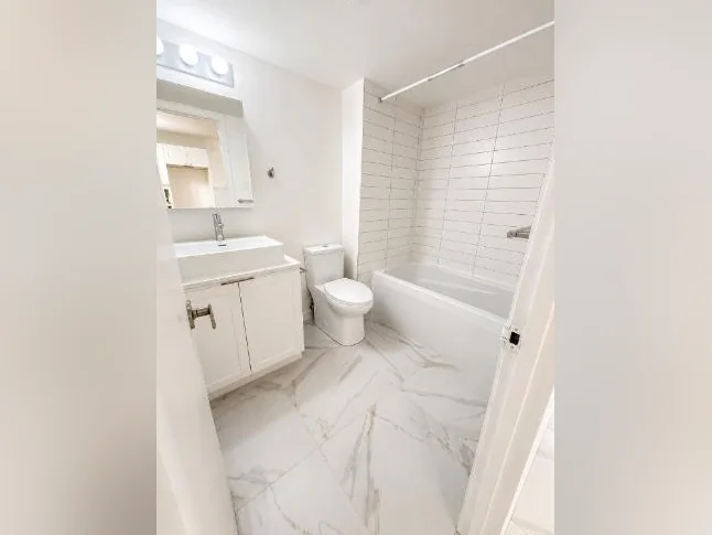 ✨ À LOUER – Condo 3 ½ à Candiac – 1 525 $/mois ✨ thumbnail 3