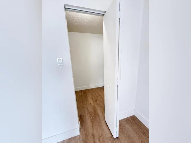 ✨ À LOUER – Condo 3 ½ à Candiac – 1 525 $/mois ✨ thumbnail 6