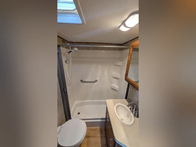 fifth-wheel Crossroads Cruiser Aire 29MK 2014 thumbnail 7