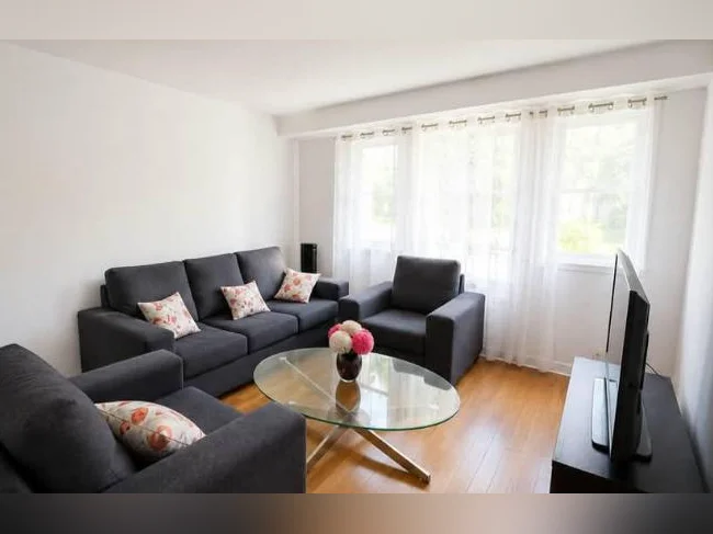 Superbe et lumineux logement 4,5 Ahuntsic-Cartierville thumbnail 2
