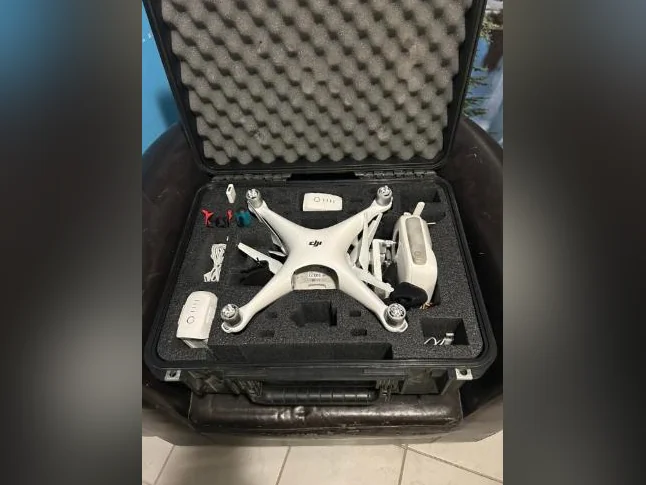 Drone DJI PHANTOM 4 thumbnail 3