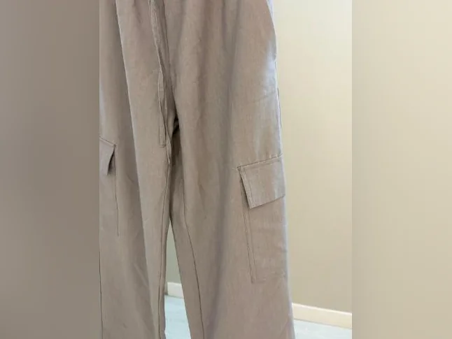 Pantalon jogging avec poches thumbnail 2
