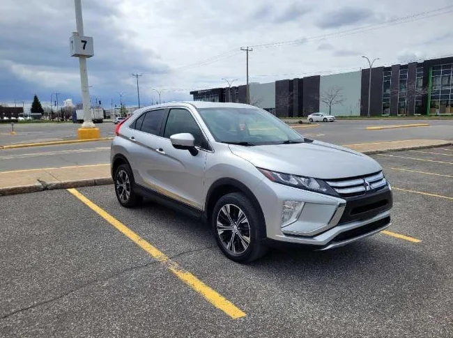 2019 Mitsubishi Eclipse Cross SE S-AWC thumbnail 3