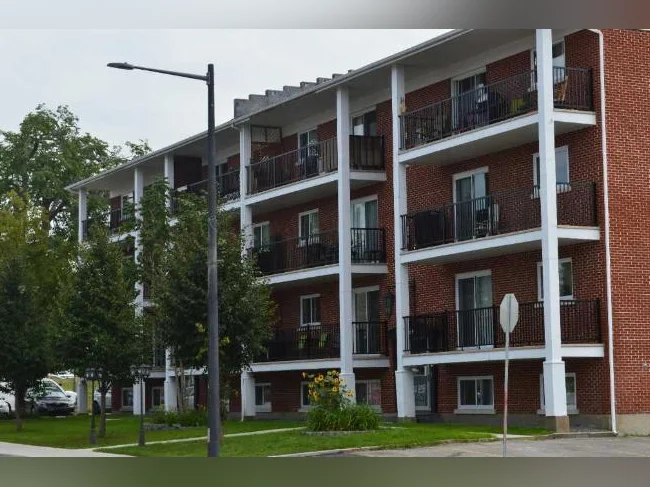 4 1/2 Charlesbourg 4102 Martinets 3e étage $1195. thumbnail 5