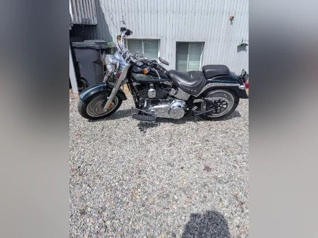$6500 si part de ici le 30 juin. 2010 Harley Davidson FatBoy thumbnail 2