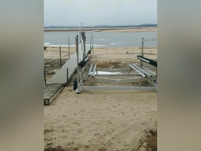 Élévateur à bateau et ponton ajustable capacité 5500lb (manuel)