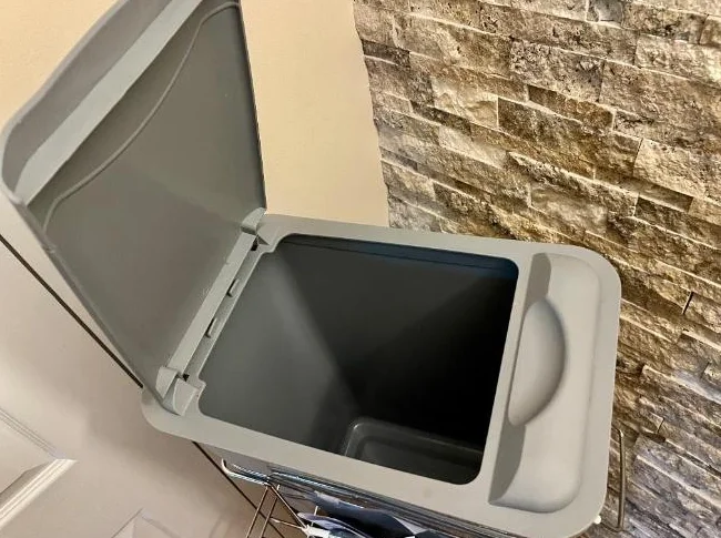 POUBELLE DE CUISINE COULISSANTE AVEC COUVERCLE 35L, EN ACIER INOXYDABLE thumbnail 4