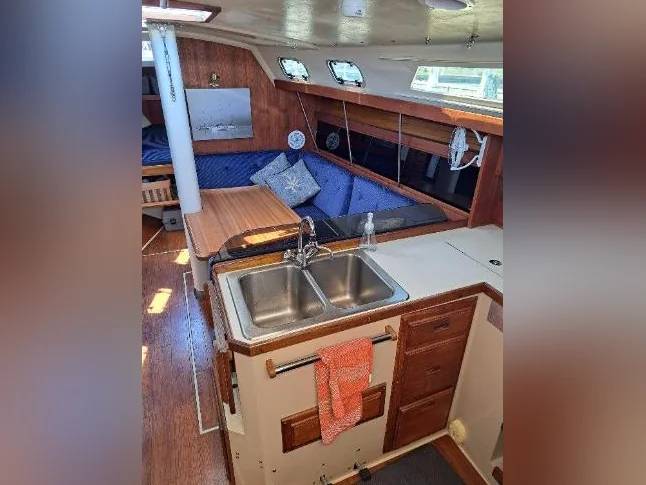 Voilier Catalina34 Mk1 1988 thumbnail 10