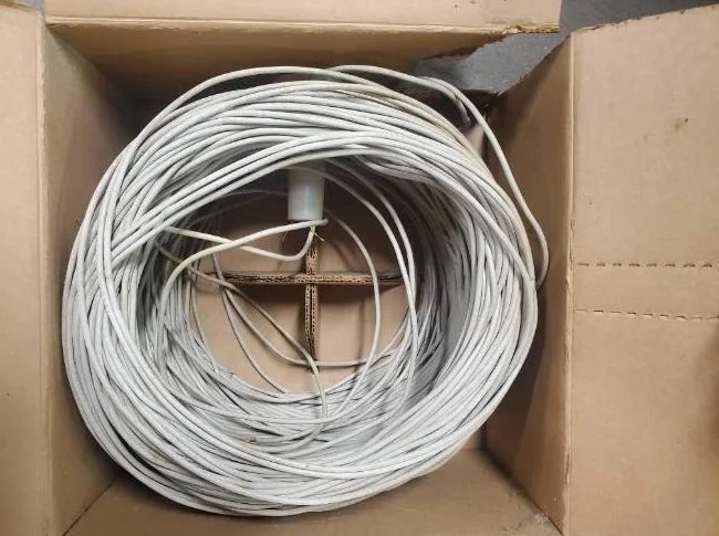 Cable systême d'alarme ou autre 2 pairs de conducteurs 24 AWG