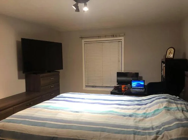 Condo 4 1/2 MEUBLE thumbnail 3