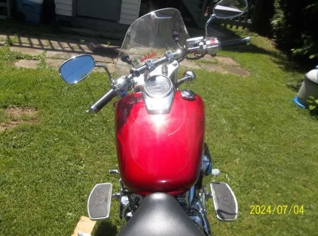 FAUT VOIR SUPERBE MOTO thumbnail 5