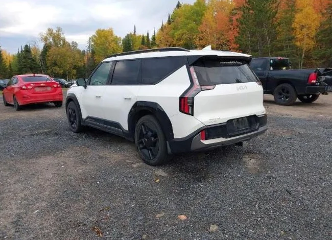 2024 KIA EV9 GT-LINE AWD