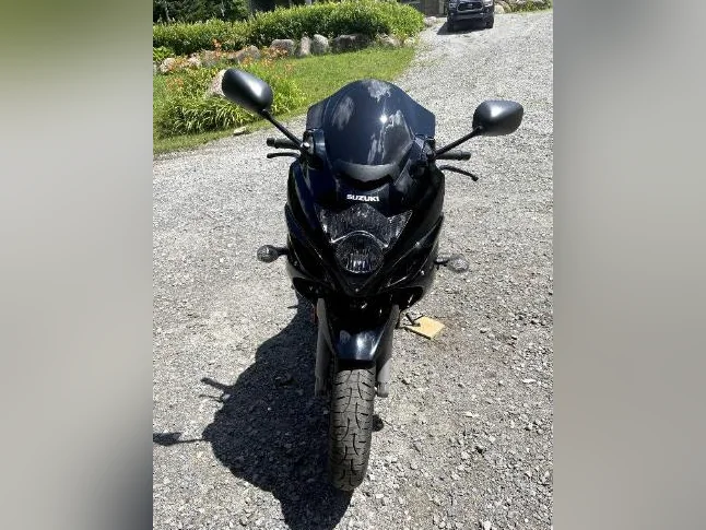 SUZUKI GSX650F 2008 IMPECCABLE thumbnail 4