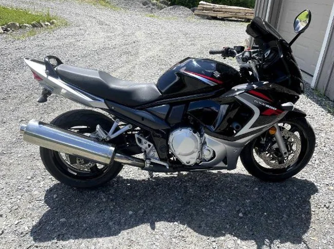 SUZUKI GSX650F 2008 IMPECCABLE thumbnail 2