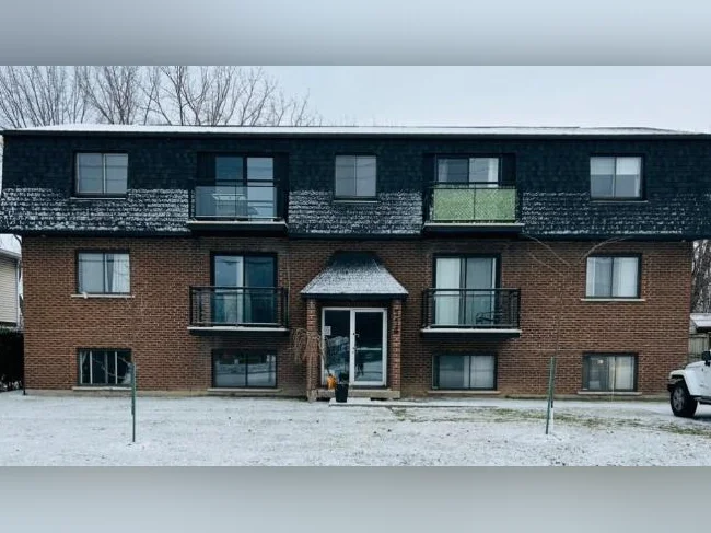 Investisseur! C'est le temps! 6 Plex Montérégie thumbnail 8