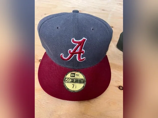 Lot 2 casquettes thumbnail 2