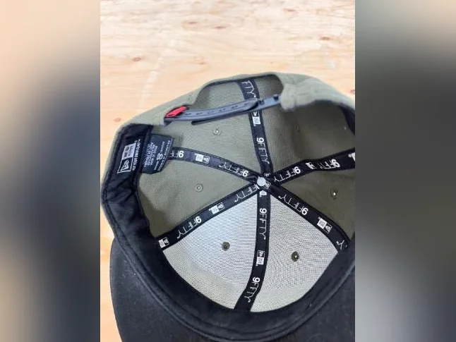Lot 2 casquettes thumbnail 7