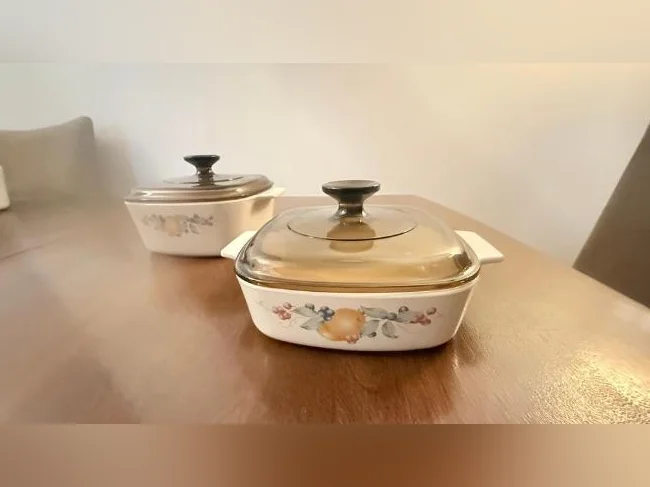 7 plats en céramique avec couvercles (ensemble) thumbnail 4